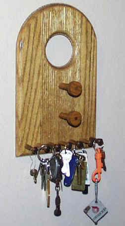 oldkeyholder.jpg (35510 bytes)